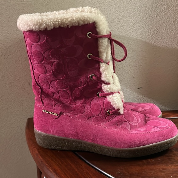 Coach Boots Sz 9.5B - Picture 2 of 4